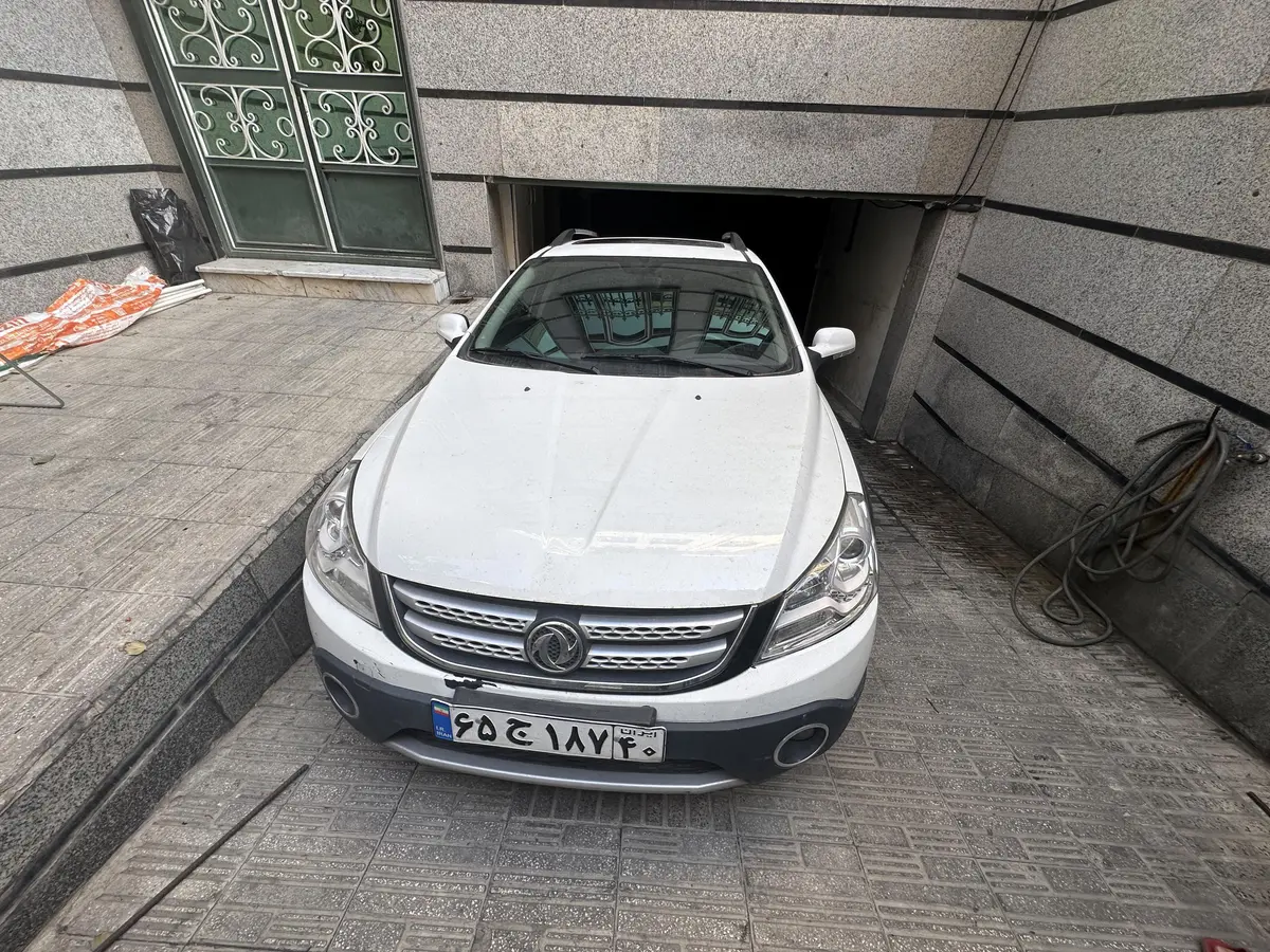 دانگ فنگ،  H30 کراس