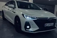 فونیکس، آریزو 8 (Z8)