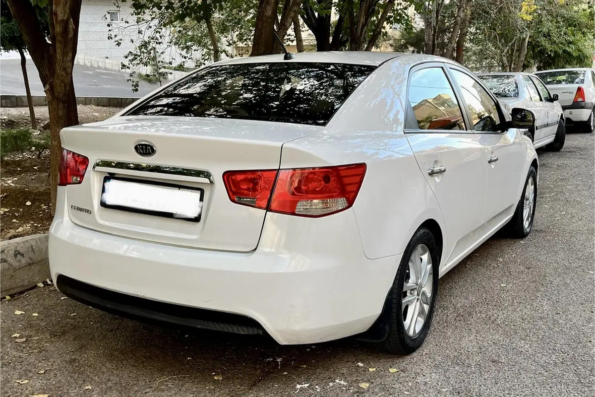 کیا،  سراتو (مونتاژ)