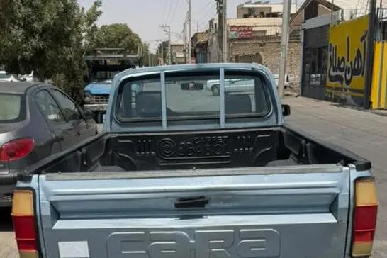 کارا،  تک کابین