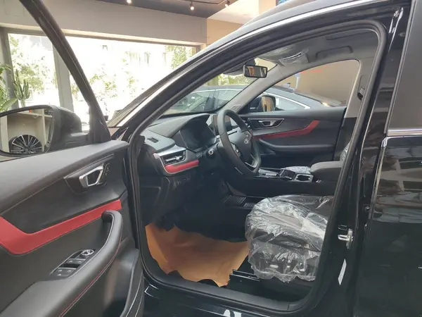 فونیکس، تیگو 7 پرو