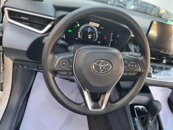 تویوتا، کرولا هیبرید