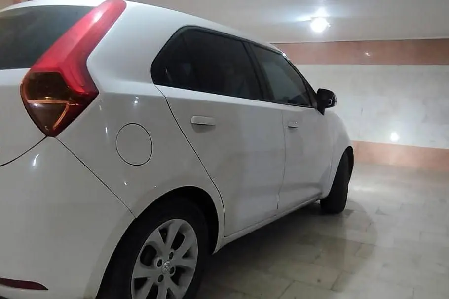 ام جی،  3