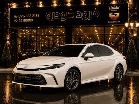 تویوتا کمری هیبرید