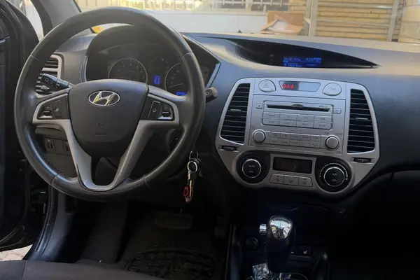 هیوندای، i20