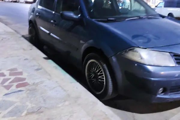 رنو، مگان (وارداتی)