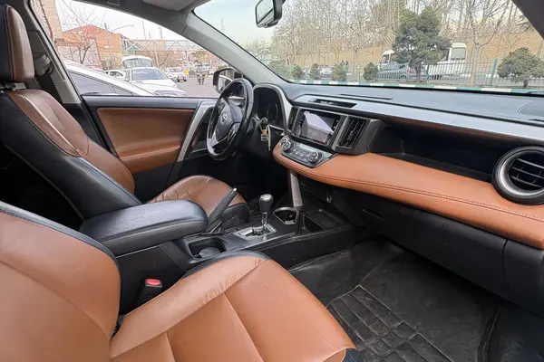 تویوتا، راوفور