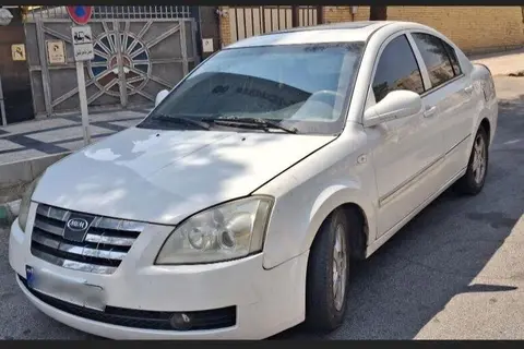 ام وی ام، 530