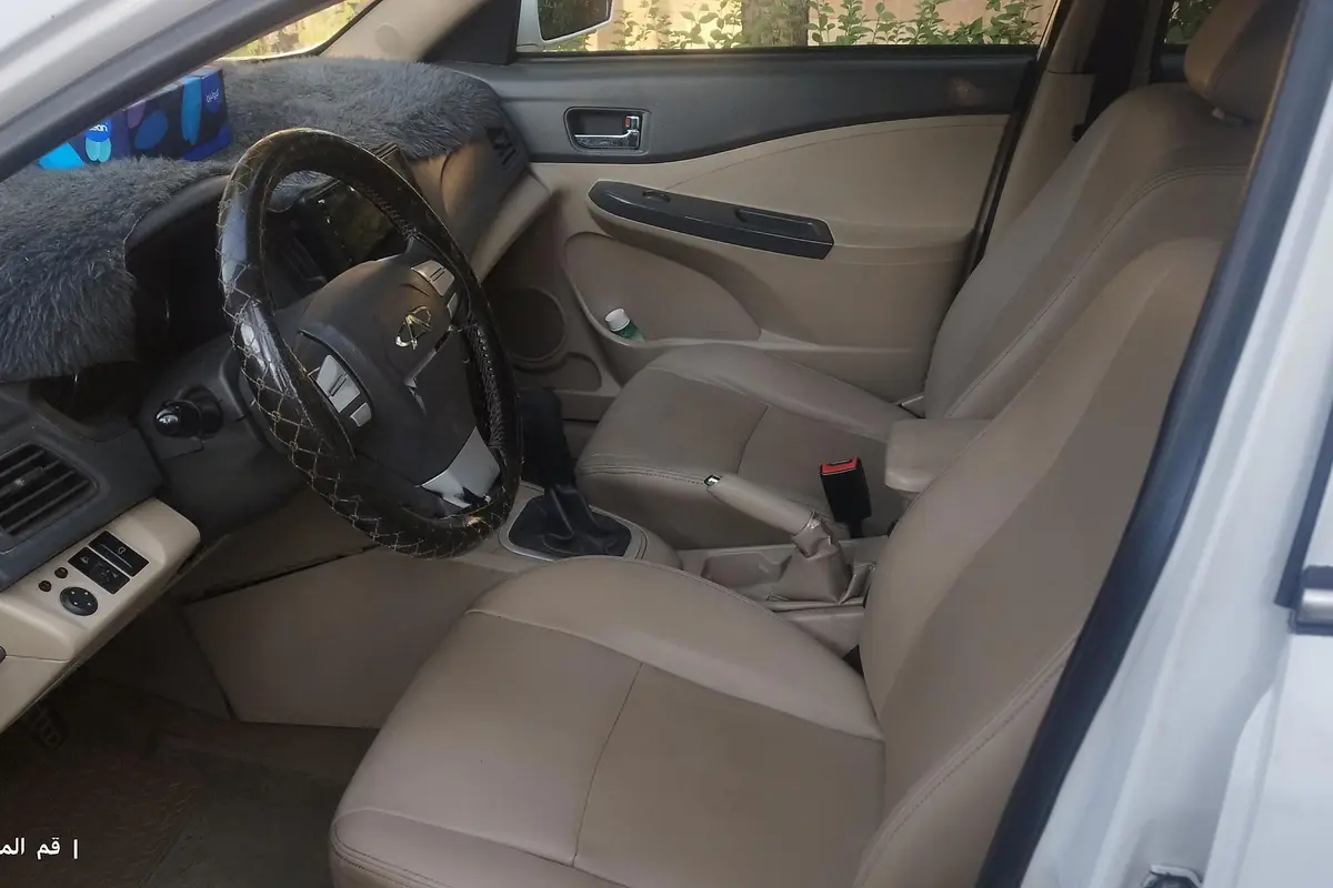 ام وی ام،  550