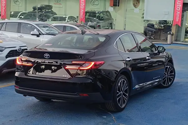 تویوتا، کمری هیبرید