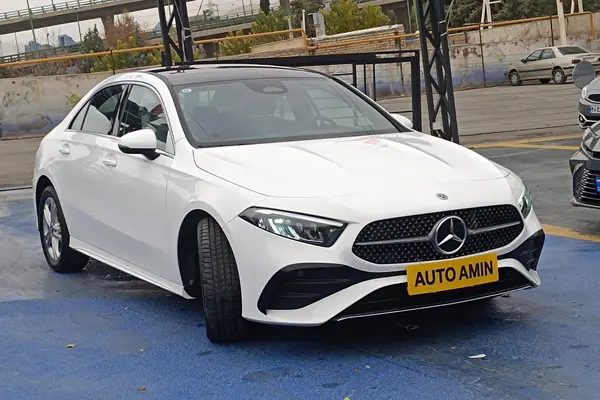 بنز، کلاس A سدان