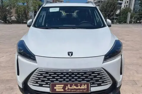 پیش فروش لاماری، نئو