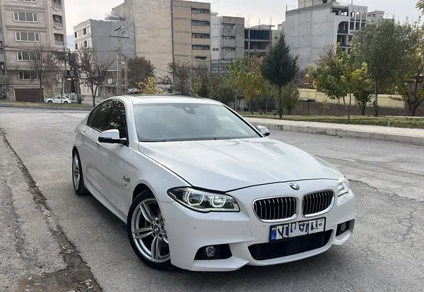 ب ام و، سری 5 سدان