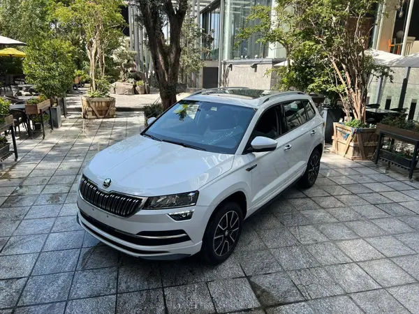 اشکودا، کاروک