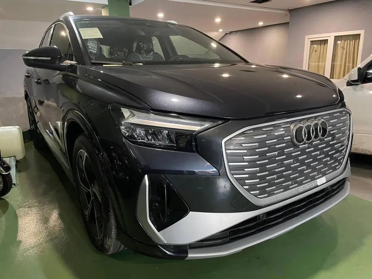 آئودی،  Q4 e-tron