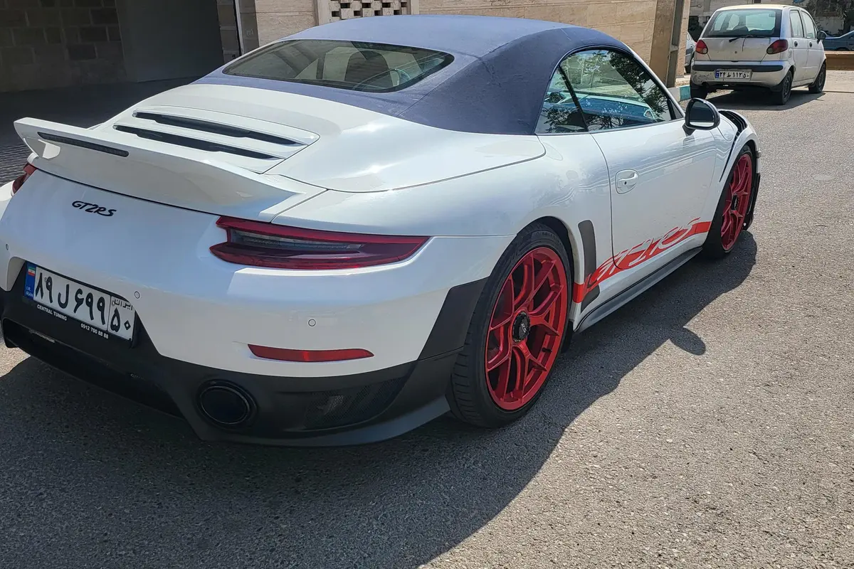 پورشه،  911