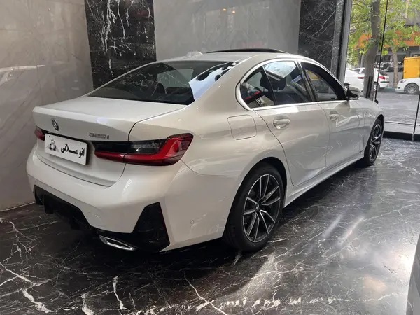 ب ام و، سری 3 سدان