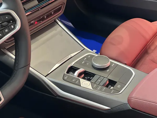 ب ام و، سری 3 سدان