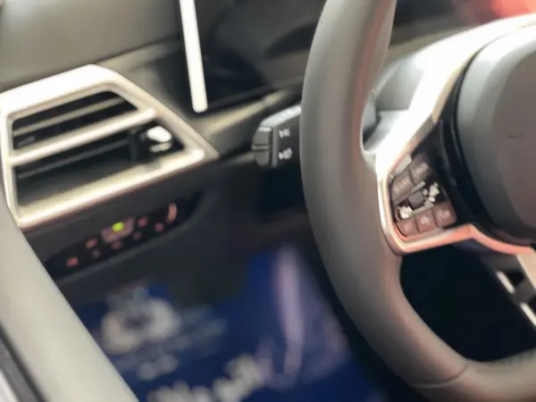 ب ام و، سری 3 سدان