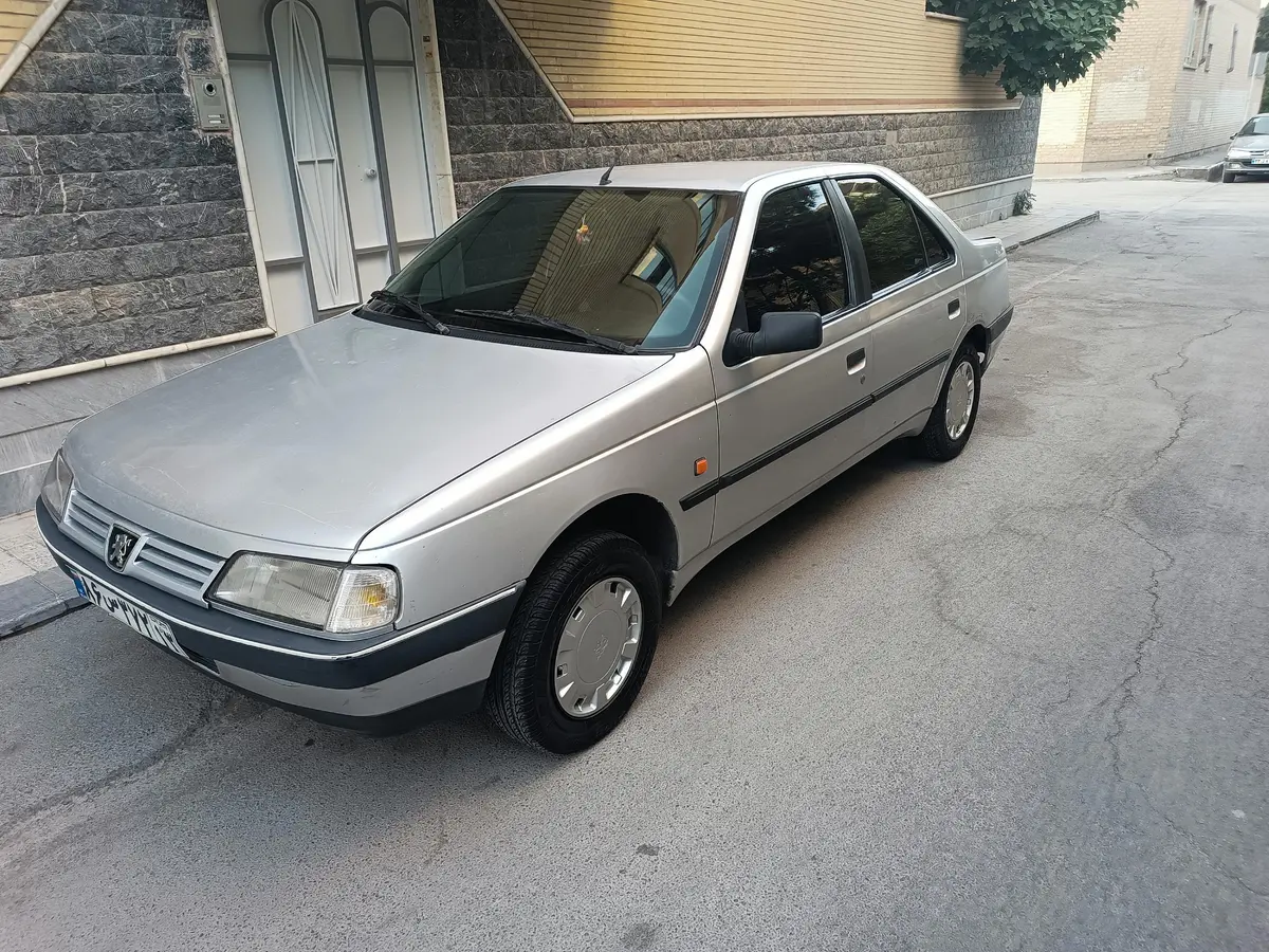پژو،  405