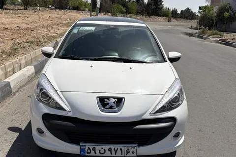 پژو، 207