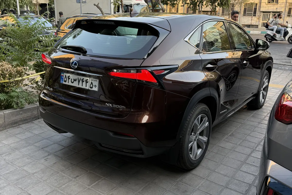 لکسوس  NX هیبرید