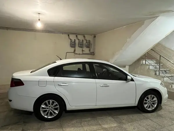 برلیانس، H330