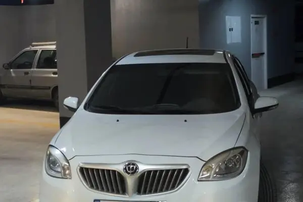 برلیانس، H330