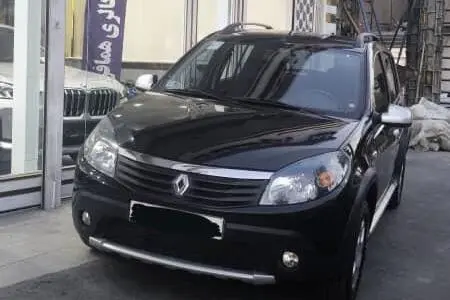 رنو،  ساندرو استپ وی