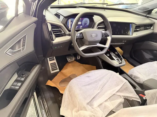 آئودی، Q5 e-tron