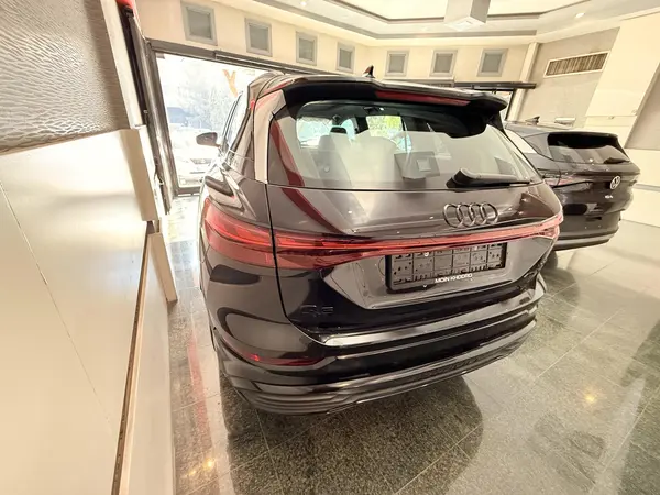 آئودی، Q5 e-tron