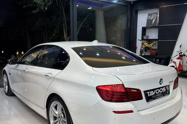 ب ام و، سری 5 سدان