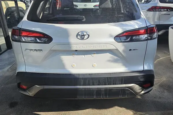 تویوتا، فرانت لندر هیبرید