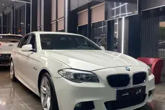 ب ام و، سری 5 سدان