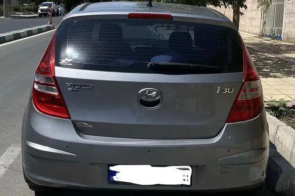 هیوندای  i30