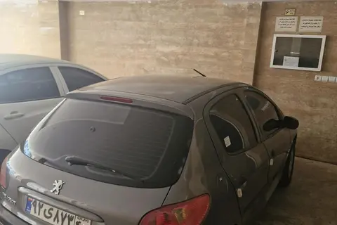 پژو، 206