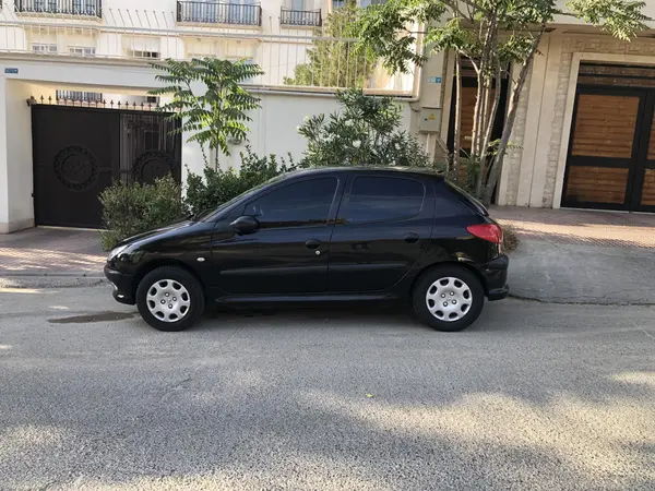 پژو  206