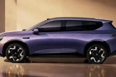 نیسان،  NX8