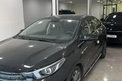 فونیکس، آریزو 6 پرو