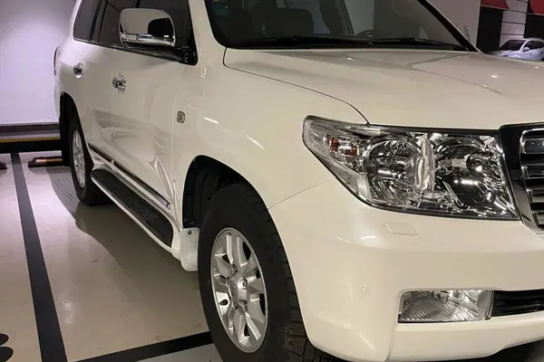 تویوتا، لندکروز چهار در