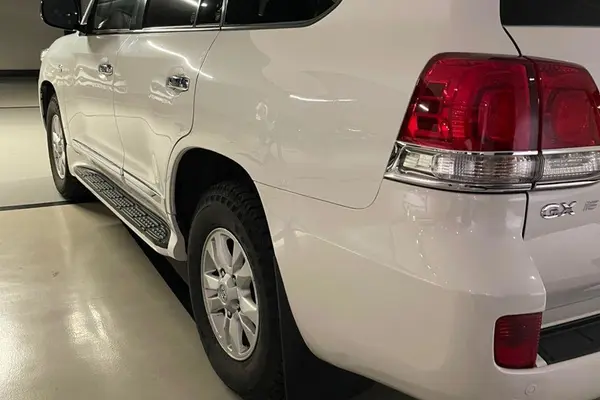 تویوتا، لندکروز چهار در