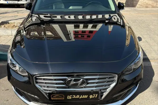 هیوندای، آزرا (گرنجور)