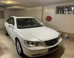 هیوندای، آزرا (گرنجور)