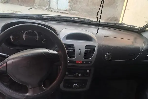 کوییک، دنده ای R