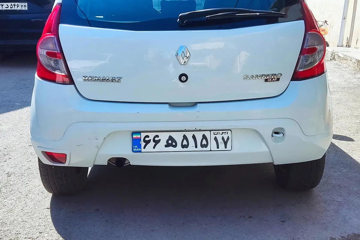 رنو،  ساندرو