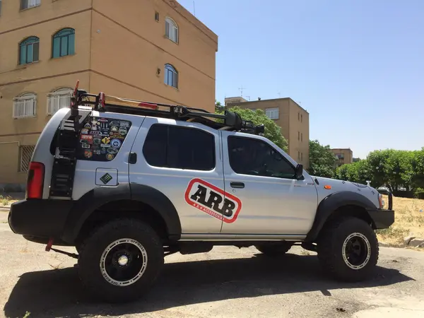 نیسان، رونیز