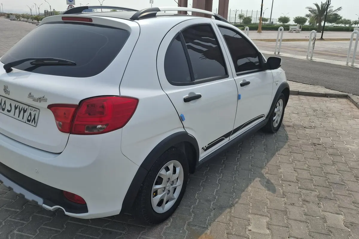 کوییک،  دنده ای R