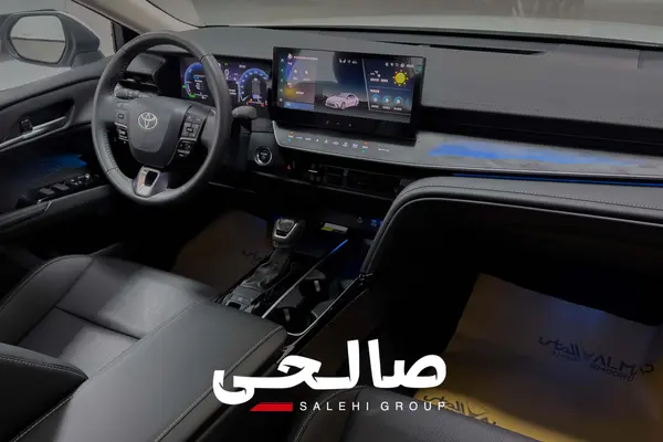 تویوتا  کمری هیبرید