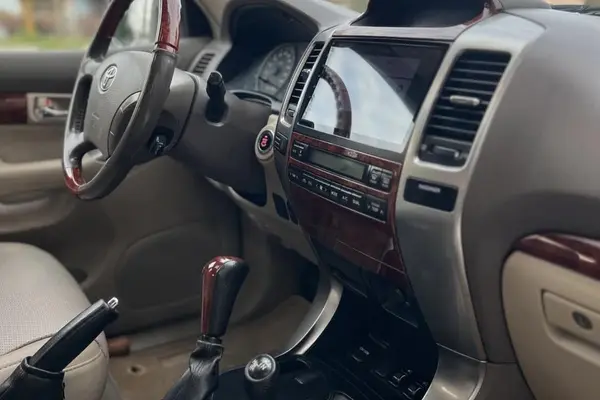 تویوتا، پرادو  چهار در