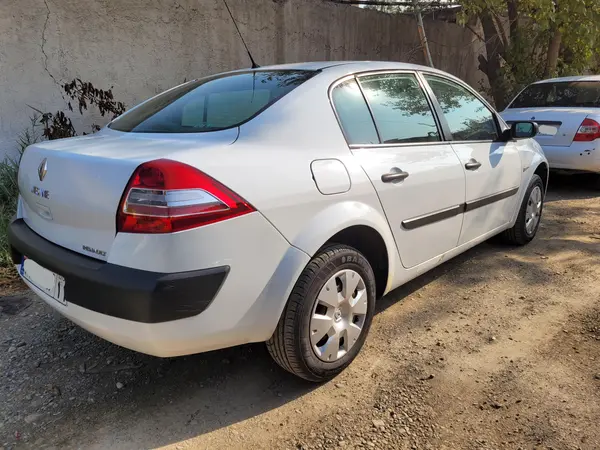 رنو، مگان (مونتاژ)